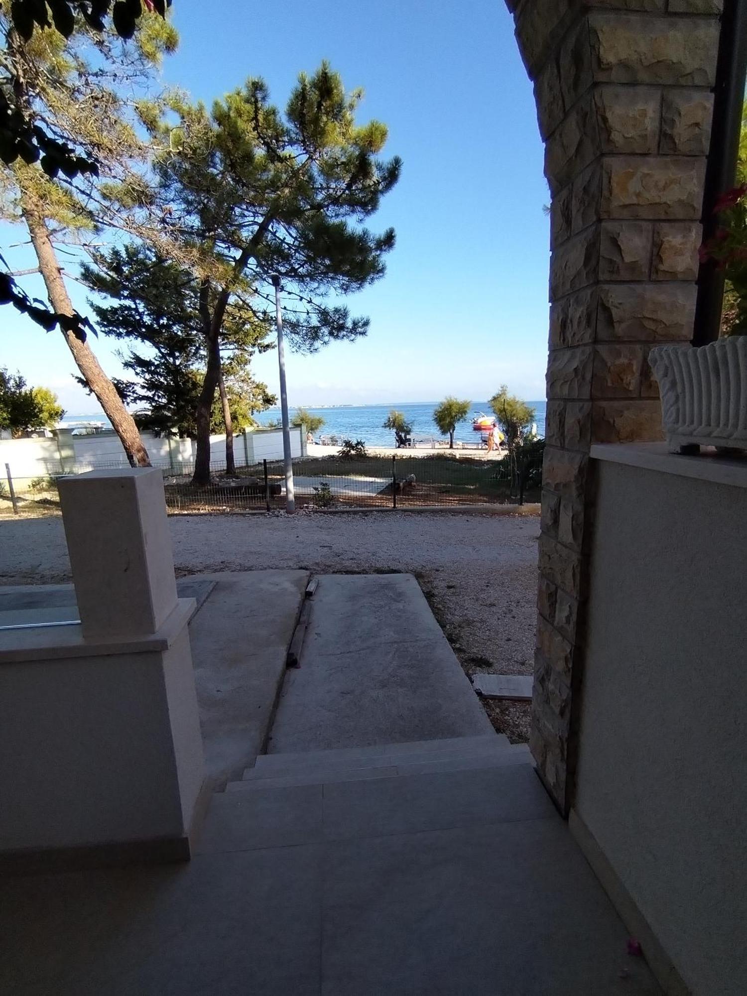 Apartment Ana Vir